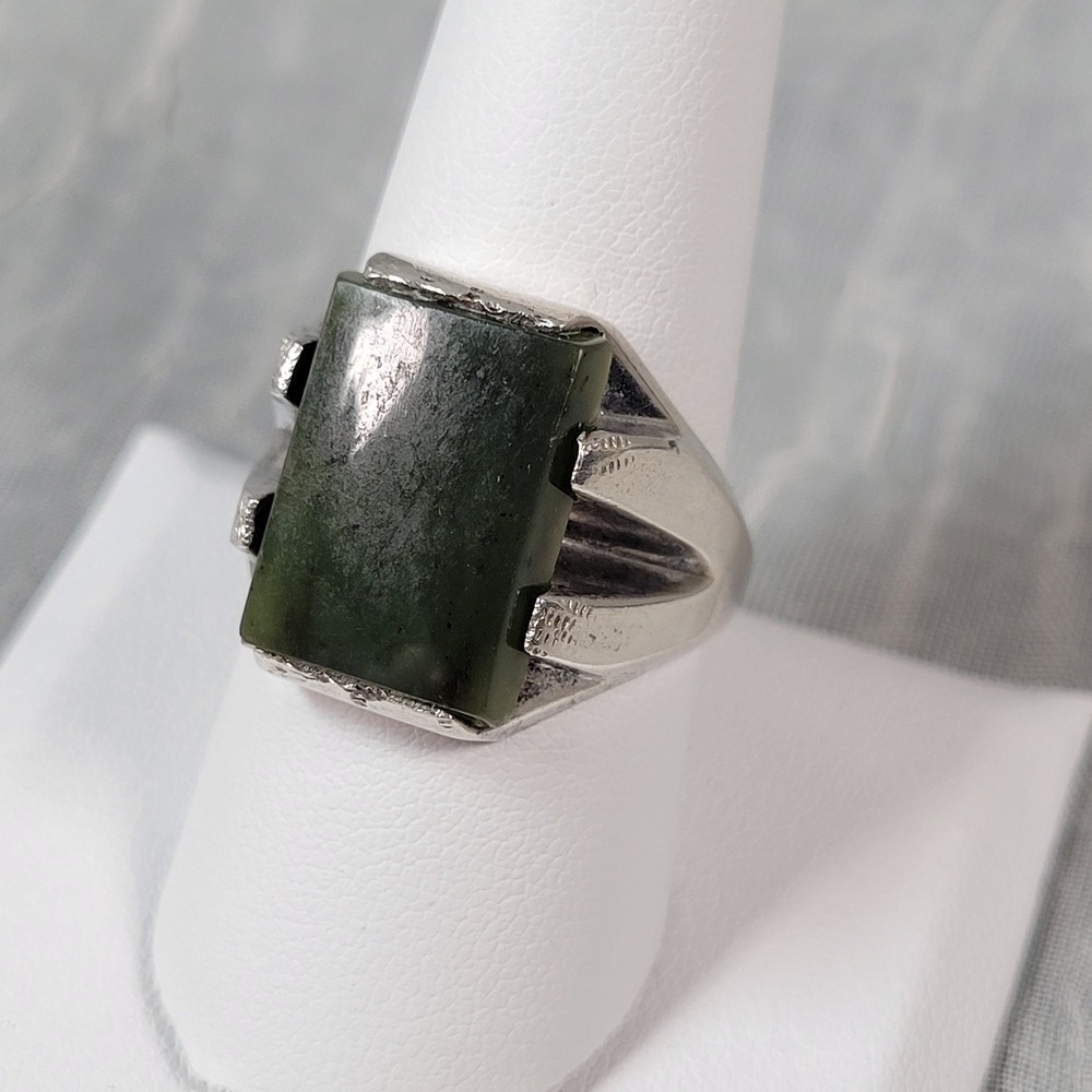 Vintage Wheeler Sterling Silver Nephrite Jade Signet Ring Size 8.5